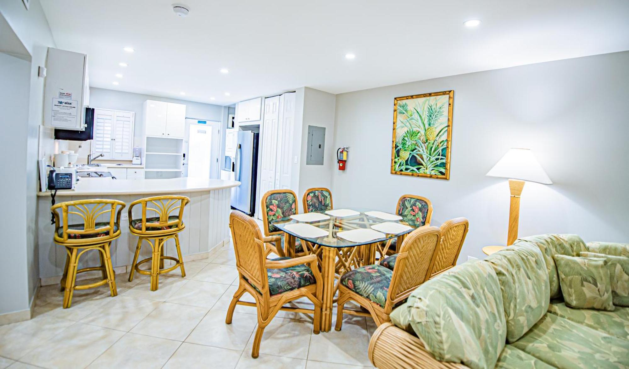 Seven Mile Beach Resort Τζώρτζταουν Εξωτερικό φωτογραφία